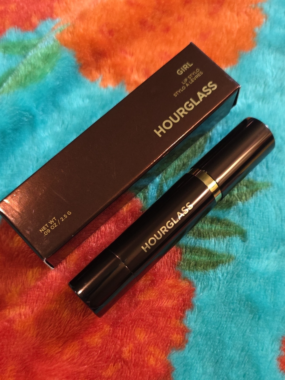 Hourglass Activist Lip Stylo Lip Crayon